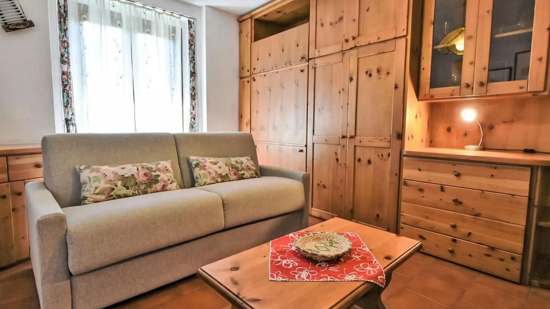 בורמיו Apartment Erica Apartment By Interhome